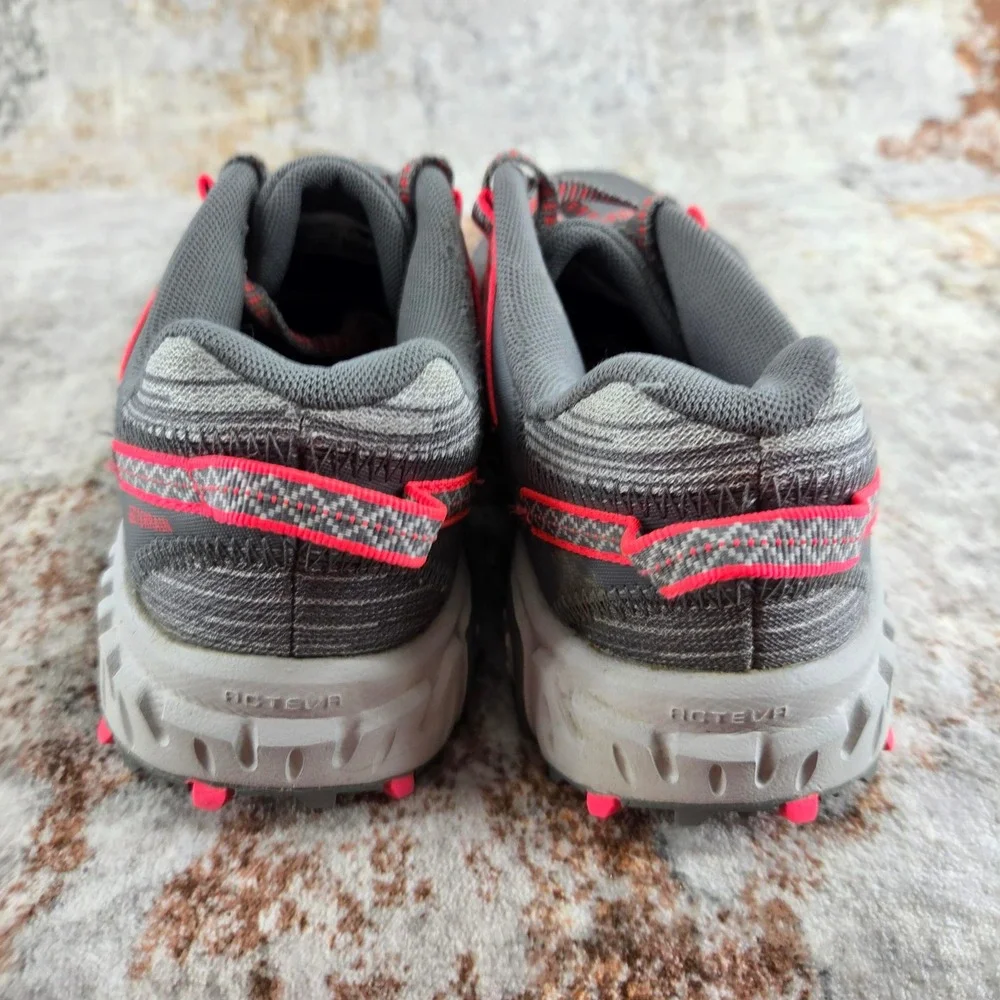 New Balance 410v6 Trail Running Shoes Womens‎ 7.5D Grey WT410SP6 All Terrain